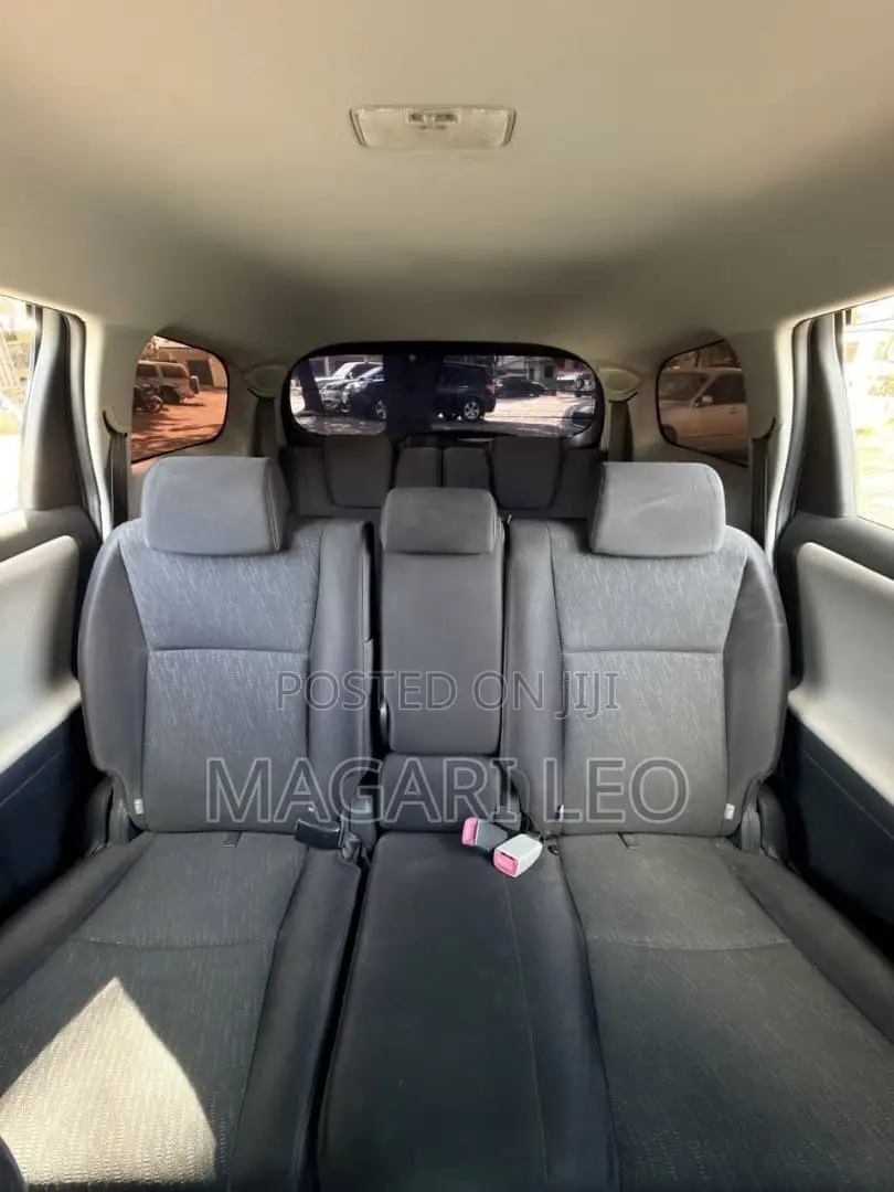 Toyota Wish 2010 Black