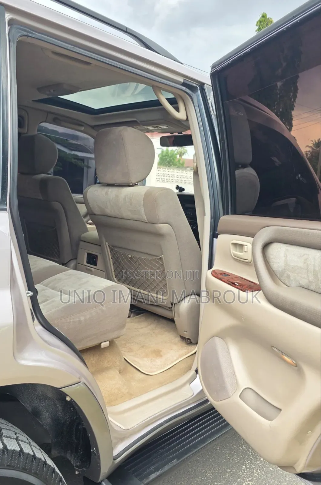 Toyota Land Cruiser 2000 Silver