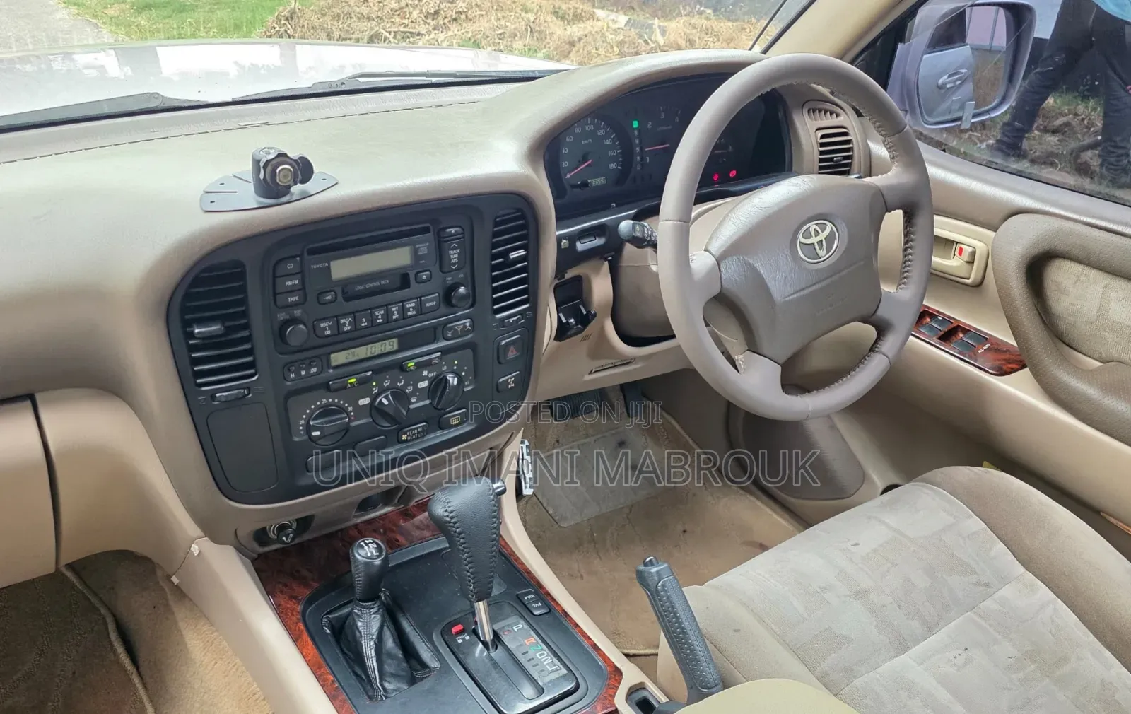 Toyota Land Cruiser 2000 Silver