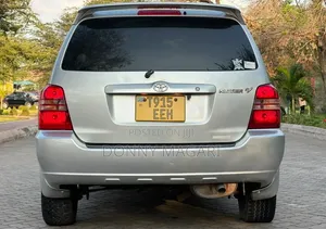 Toyota Kluger 2006 Silver
