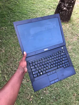 Laptop Dell 14 Premium 2GB Intel Pentium HDD 160GB