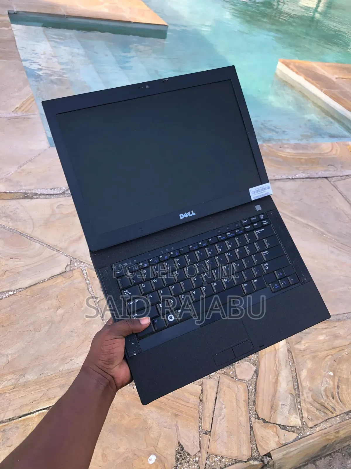 Laptop Dell 14 Premium 3GB Intel Pentium HDD 250GB