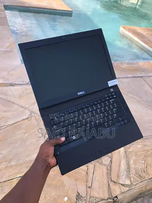 Laptop Dell 14 Premium 3GB Intel Pentium HDD 250GB