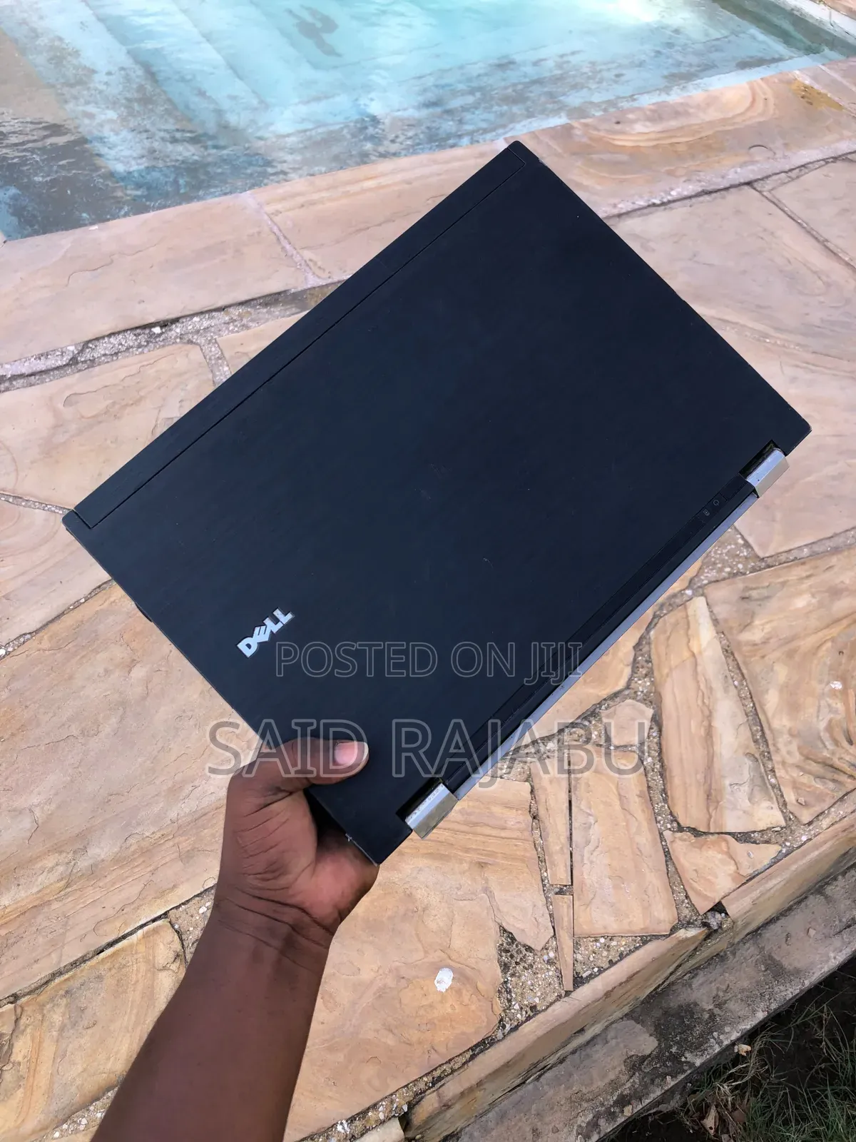 Laptop Dell 14 Premium 3GB Intel Pentium HDD 250GB