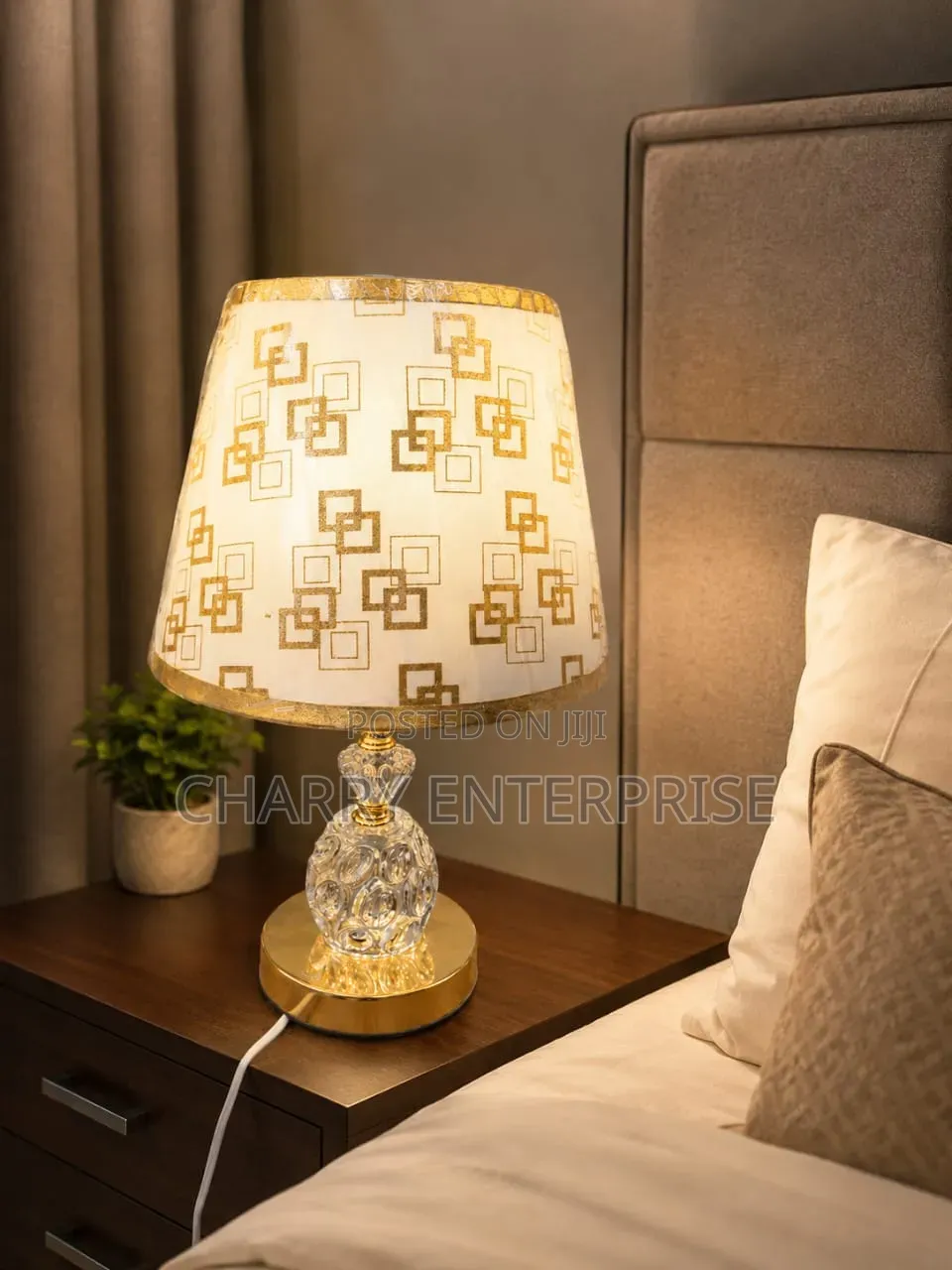 Modern Stylish Bedside Lamp With Crystal-Style Base