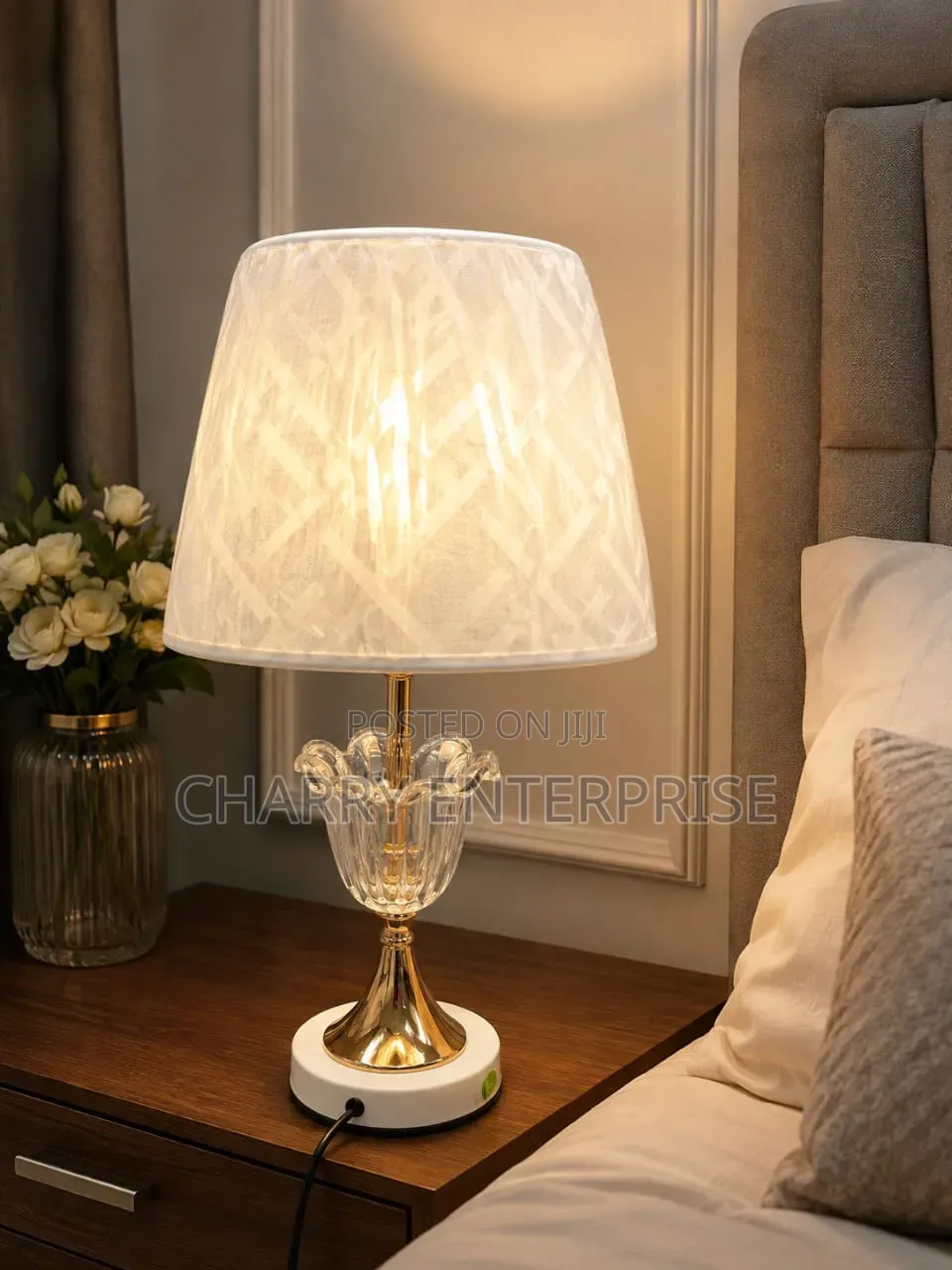 Modern Stylish Bedside Lamp With Crystal-Style Base