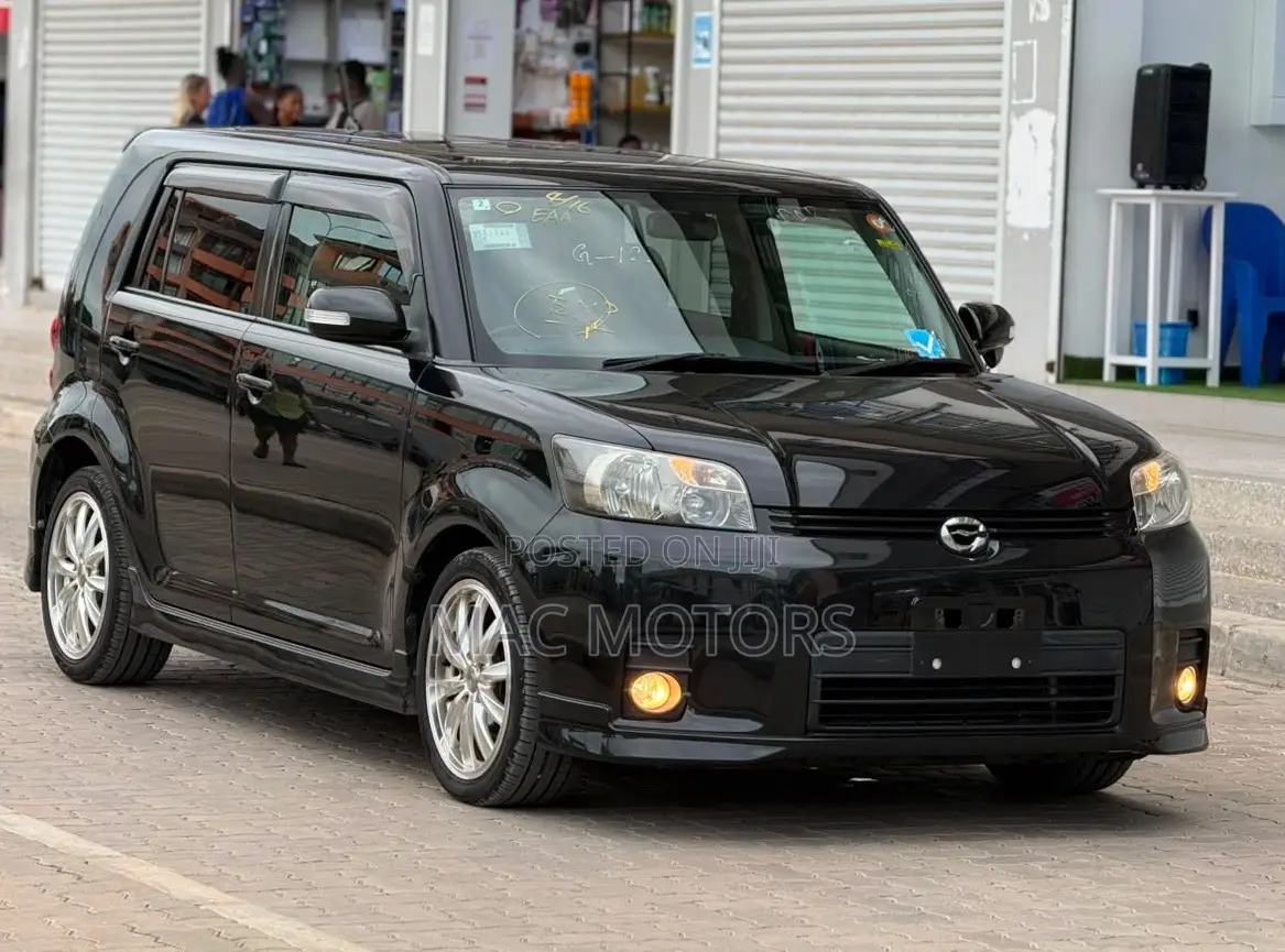 Toyota Corolla Rumion 2008 Black