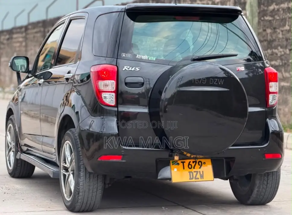 Toyota Rush 1.5 RWD 2007 Black
