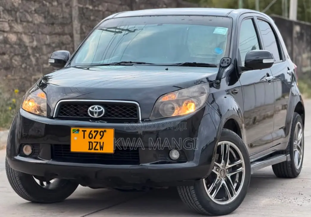Toyota Rush 1.5 RWD 2007 Black