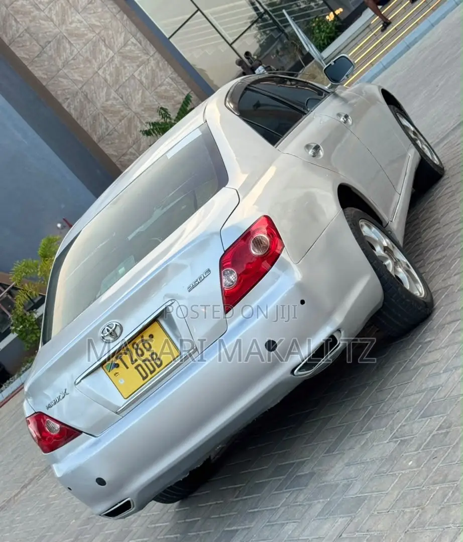Toyota Mark X 2.5 AWD 2005 Silver