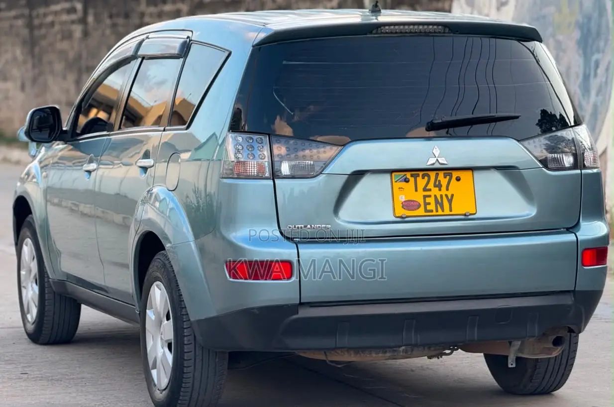 Mitsubishi Outlander 2007 Blue