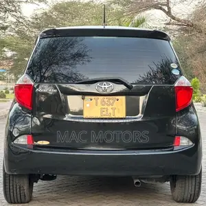 Toyota Ractis 2012 Black