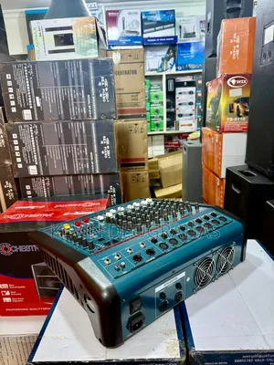 Yamaha Powered Mixer 8 Ways