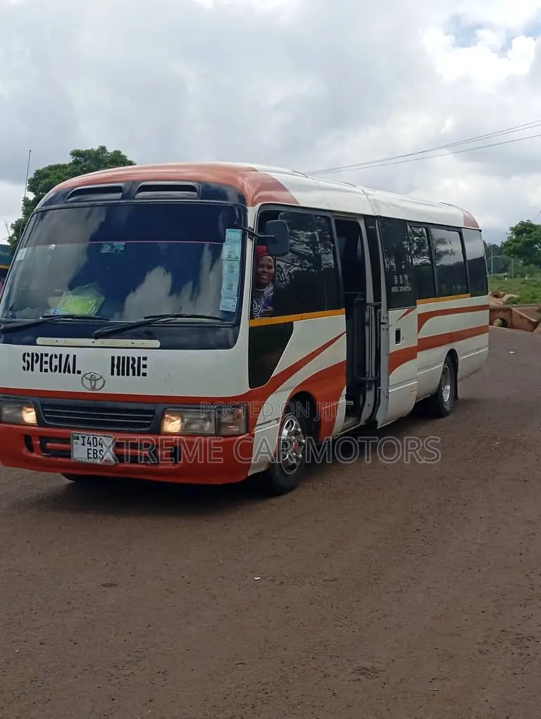 Toyota Coaster 2007
