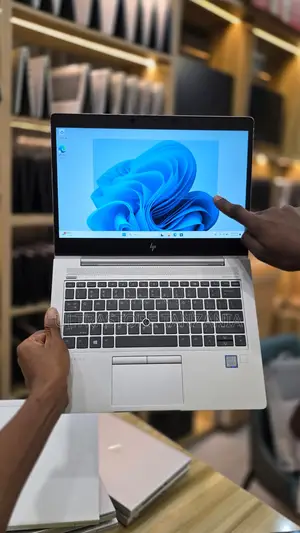 Laptop HP EliteBook 840 G5 8GB Intel Core i5 SSD 256GB