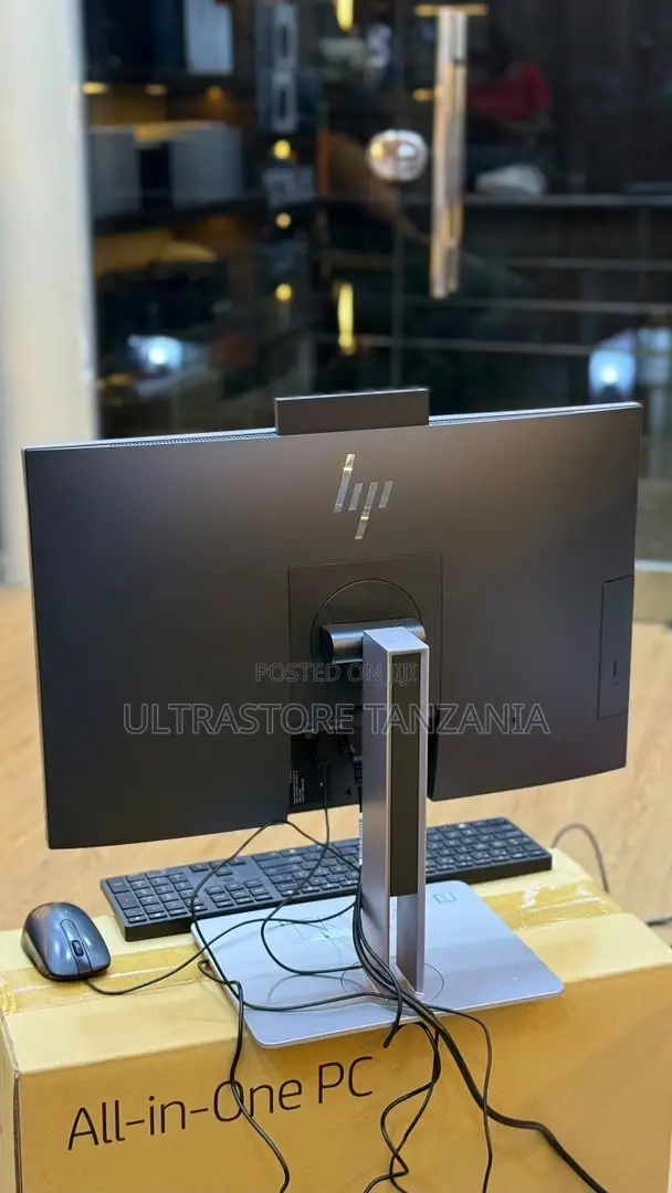 New Desktop Computer HP EliteOne 800 8GB Intel Core i5 SSD 256GB