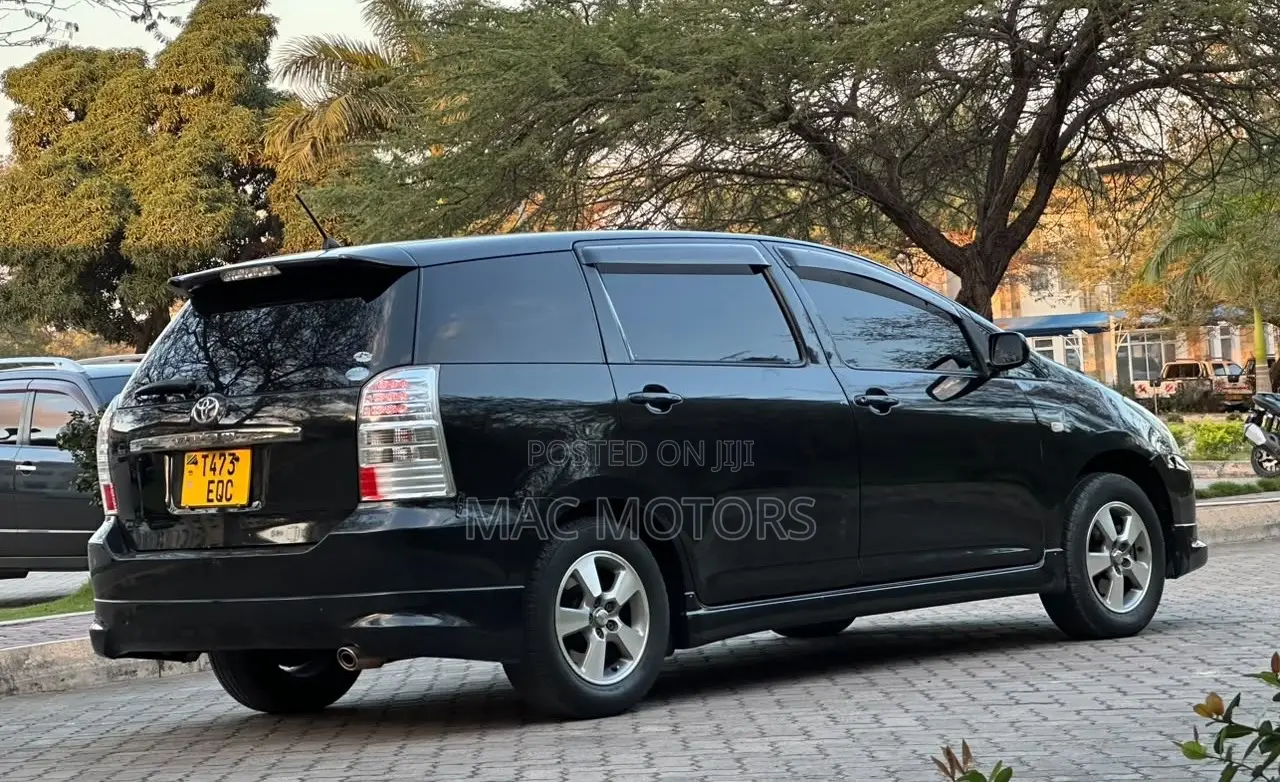 Toyota Wish 2005 Black