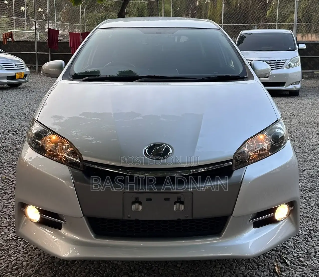 Toyota Wish 2012 Silver