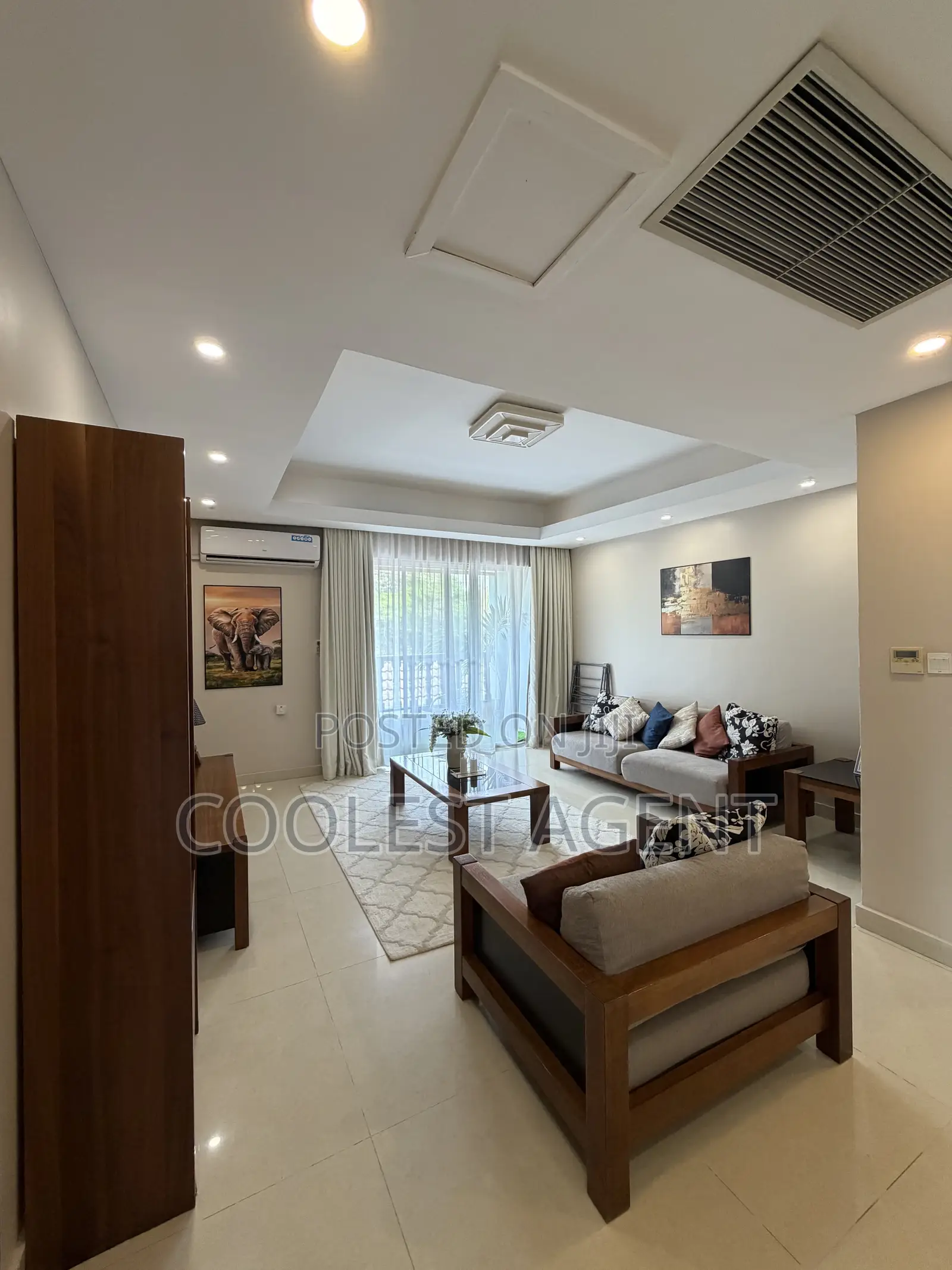 Furnished 2bdrm Apartment in Coolest Estate, Oyster Bay for rent