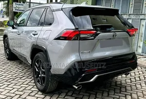 Toyota RAV4 2024 Teal