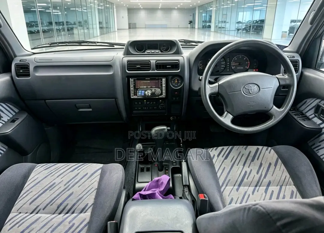 Toyota Land Cruiser Prado 1998 Silver