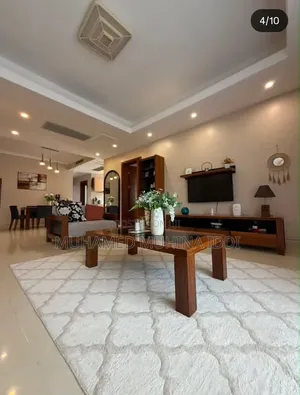Furnished 2bdrm Apartment in Oyster Bay for rent