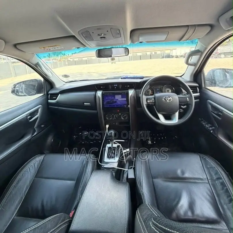 Toyota Fortuner 2.4 D AWD 2018 Gray