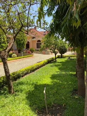 5bdrm House in Tanzania Realestates, Njiro for sale