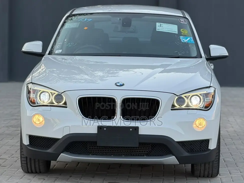 BMW X1 2012 Pearl