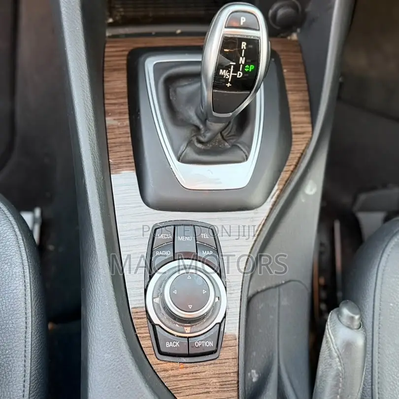 BMW X1 2012 Pearl