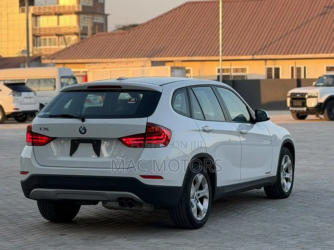 BMW X1 2012 Pearl