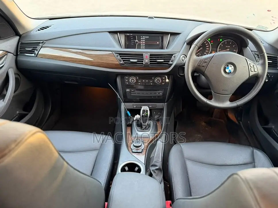 BMW X1 2012 Pearl