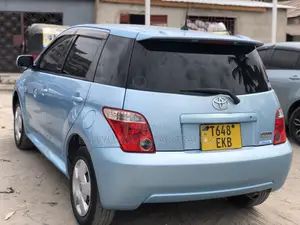 Toyota IST 2007 Blue