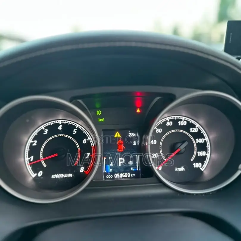 Mitsubishi Outlander 2012 White