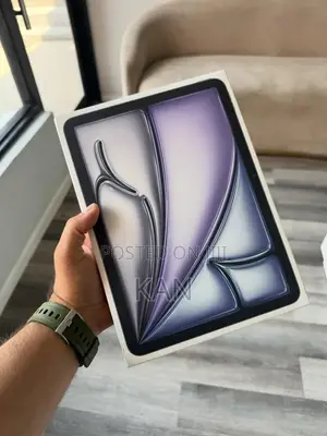 New Apple iPad Air 11 (2026) 256 GB