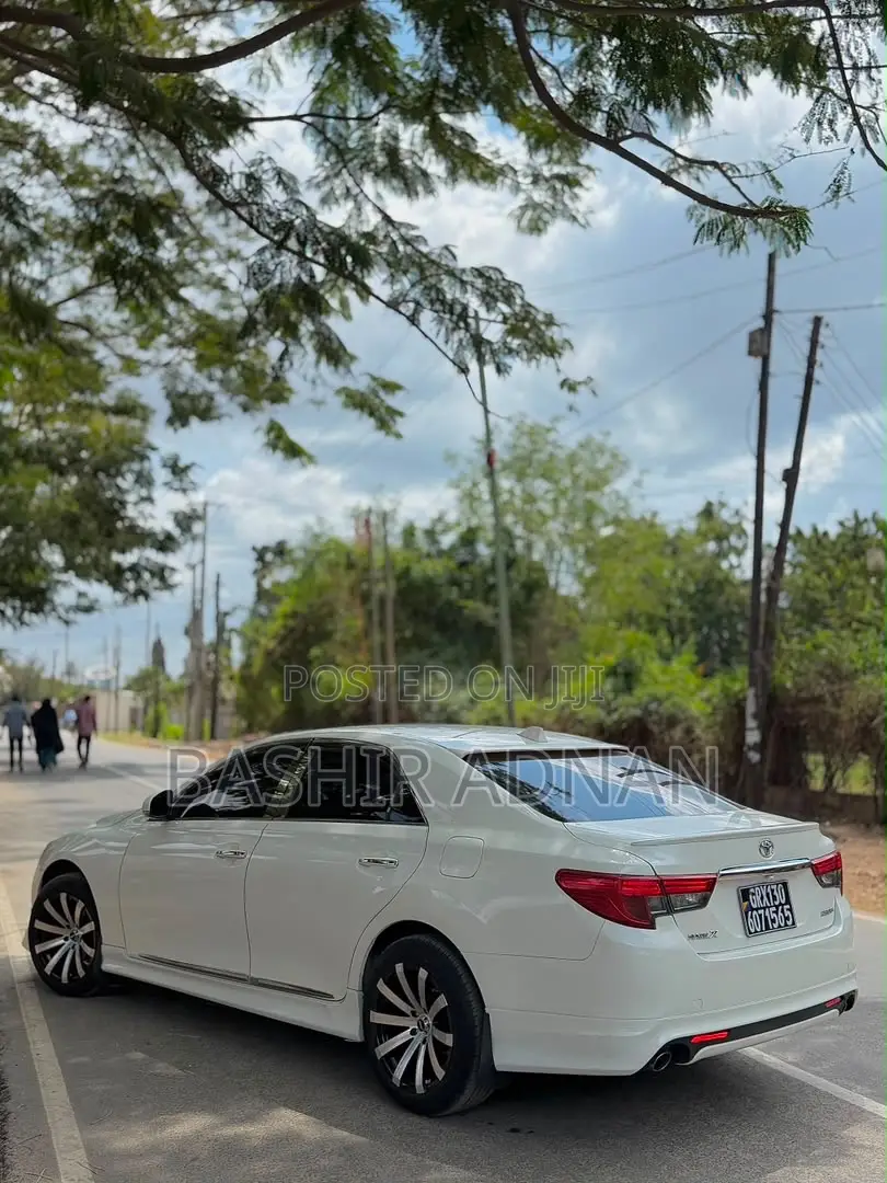 Toyota Mark X 2.5 RWD 2014 White