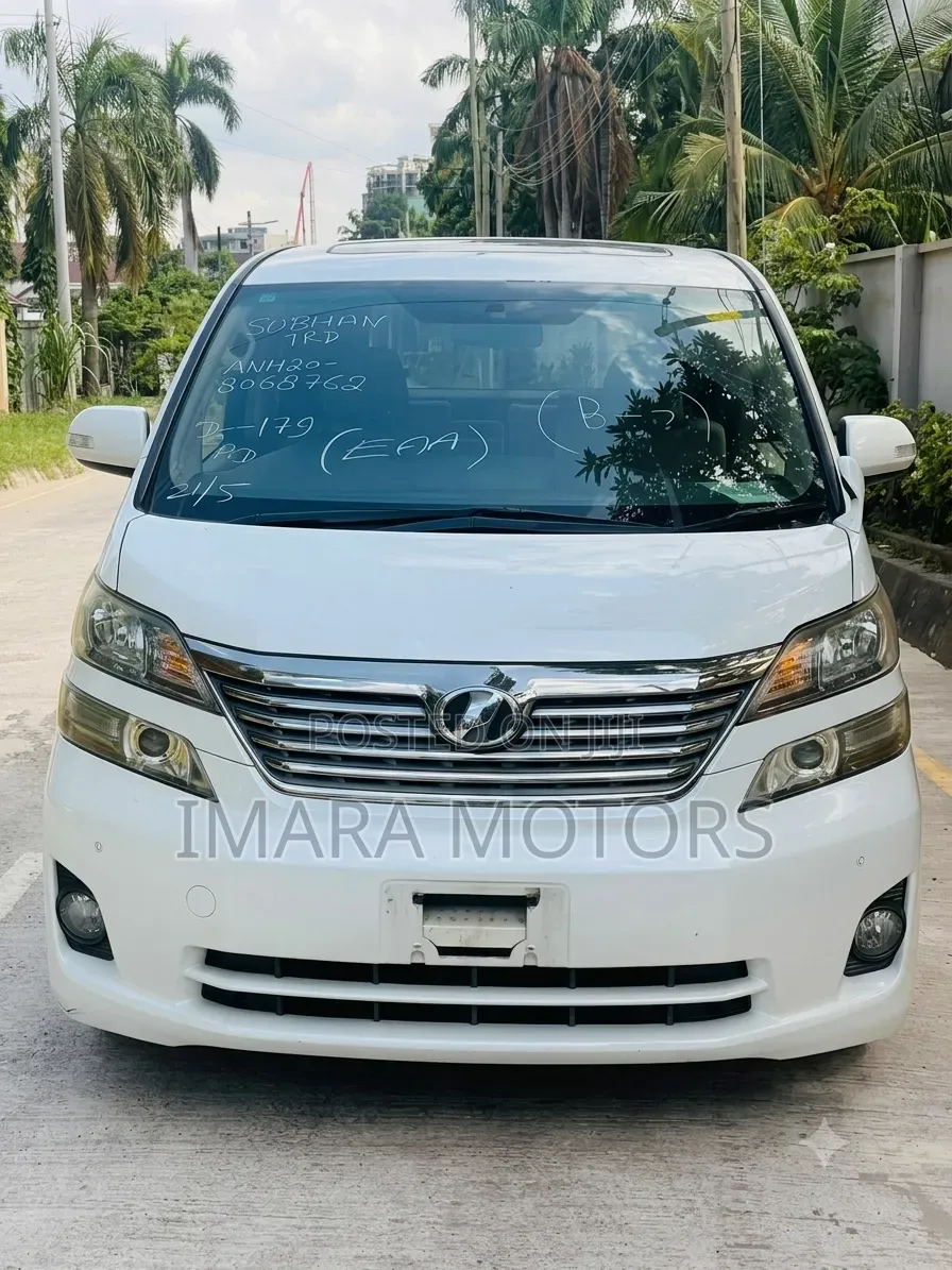 Toyota Vellfire 2009 White