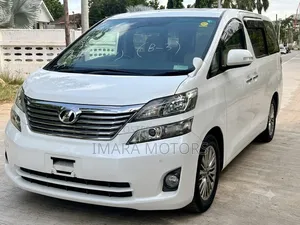 Toyota Vellfire 2009 White