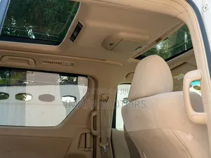 Toyota Vellfire 2009 White