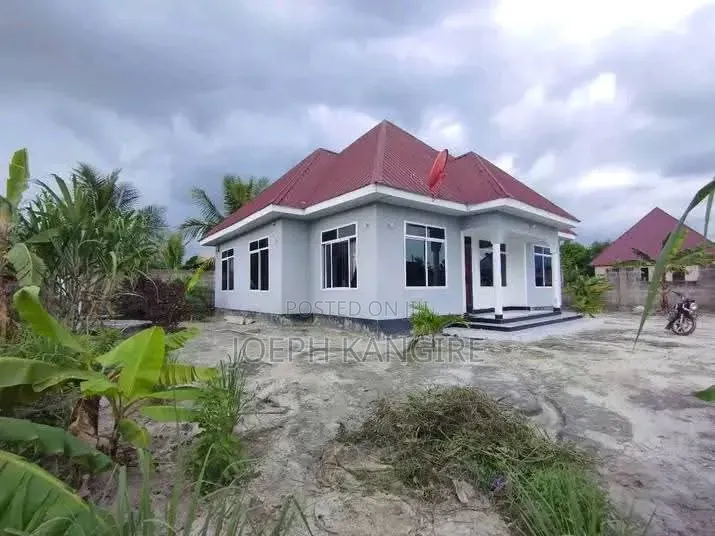 4bdrm House in Rada, Ukonga for sale