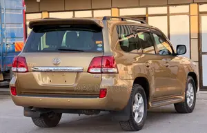 Toyota Land Cruiser 2008 Gold