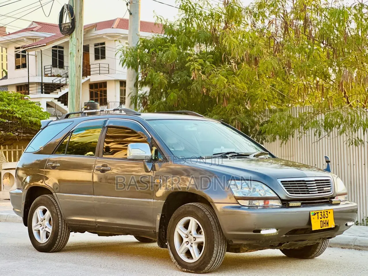 Toyota Harrier 3.0 V6 2001 Gray