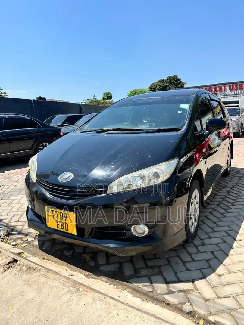 Toyota Wish 2010 Black