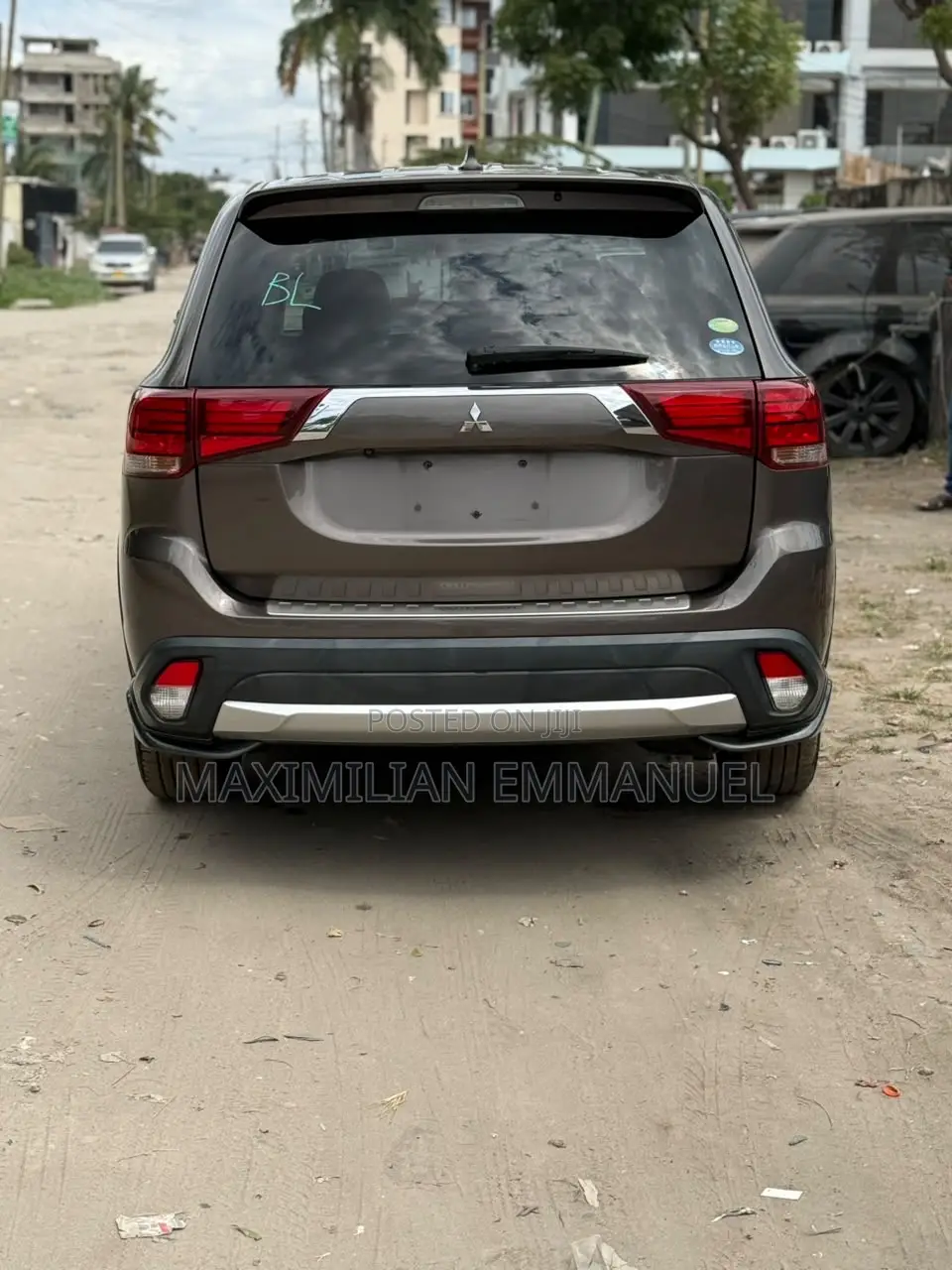 Mitsubishi Outlander 2016 Gray