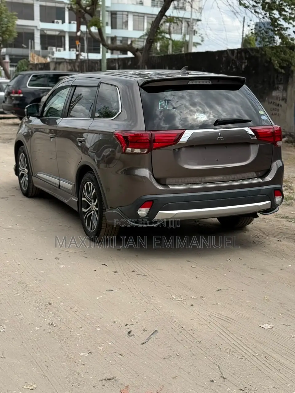Mitsubishi Outlander 2016 Gray