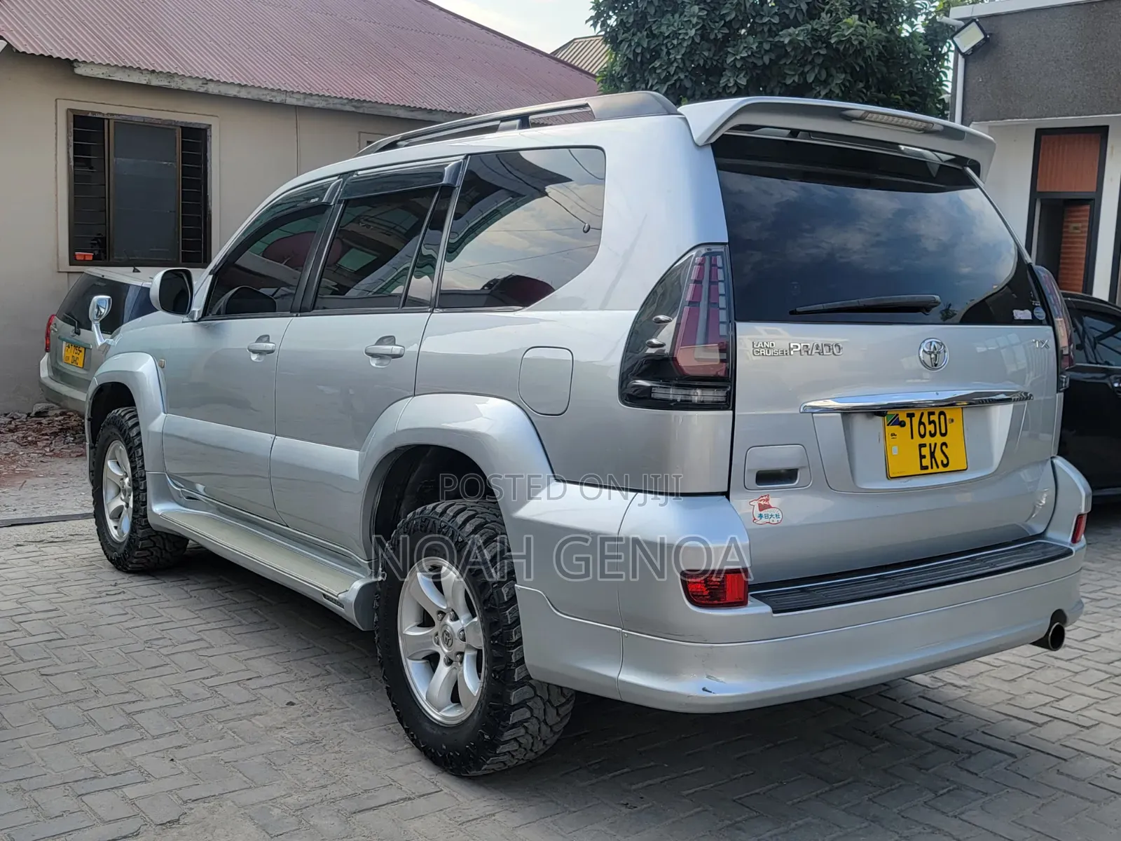 Toyota Land Cruiser Prado 2005 Silver