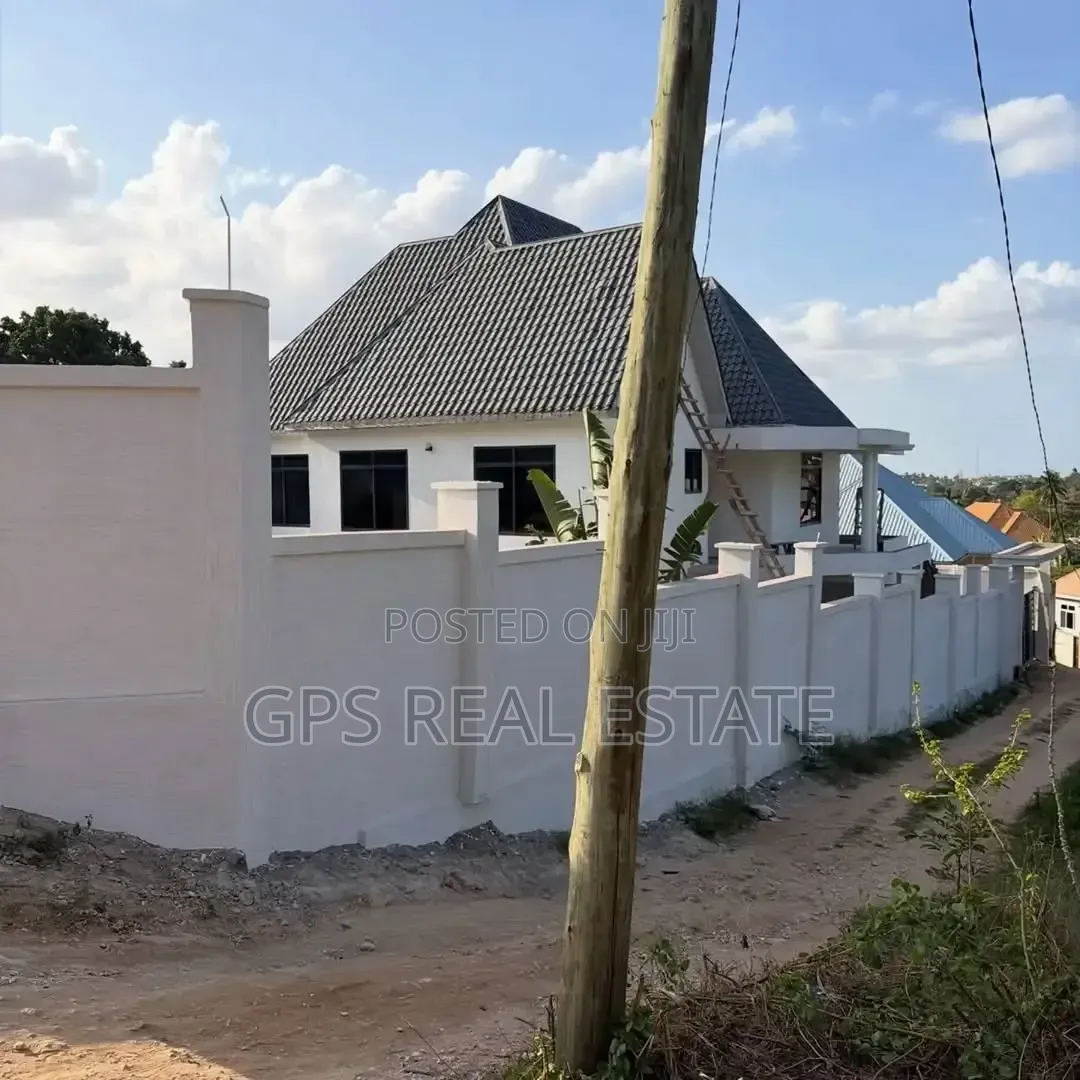 4bdrm House in Goba Njia Nne, Kinondoni for sale
