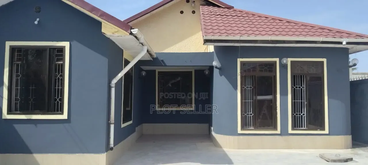 3bdrm House in Tabata Bima for sale