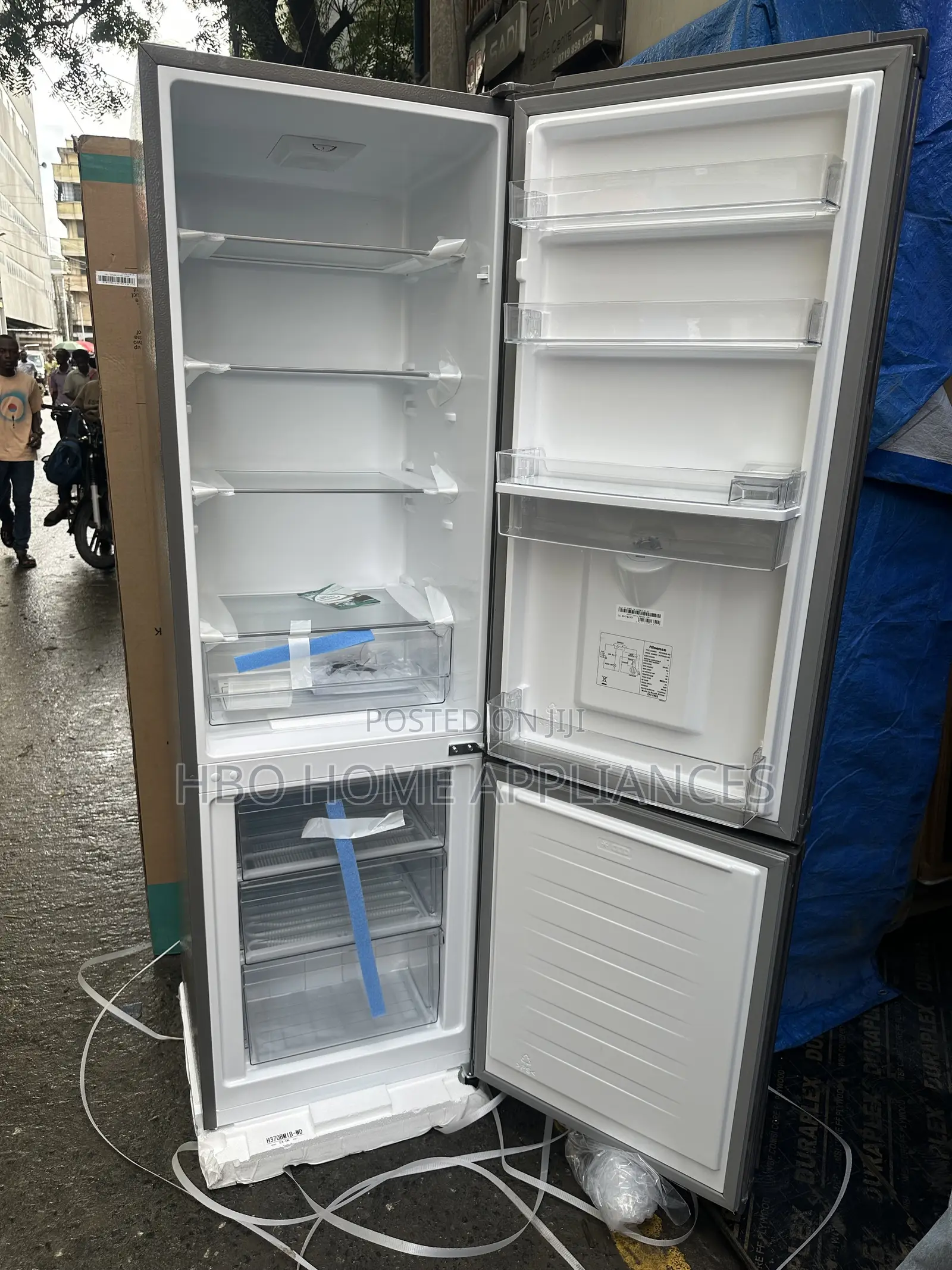 Hisense Fridge Kioo 264l