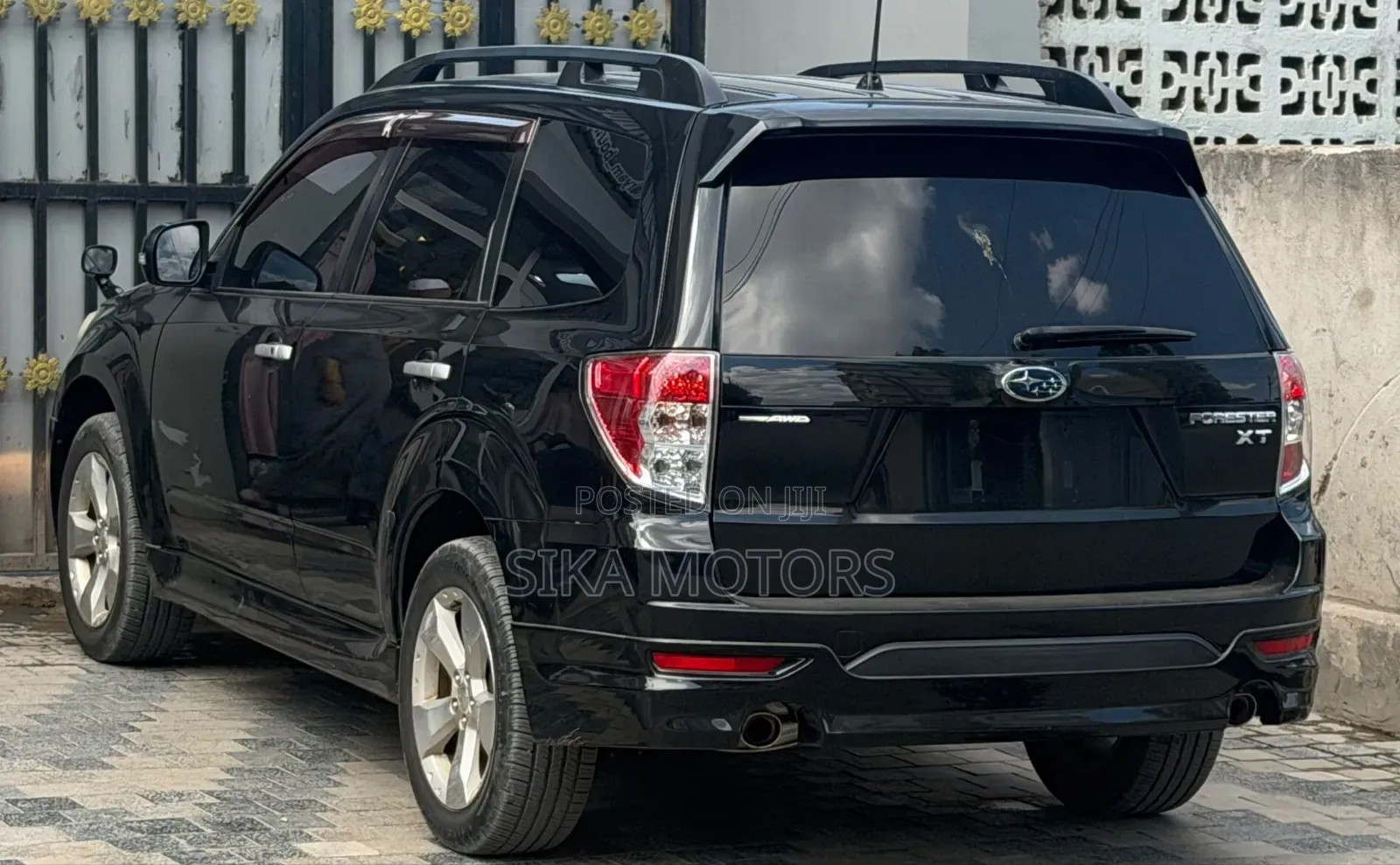 Subaru Forester 2011 Black